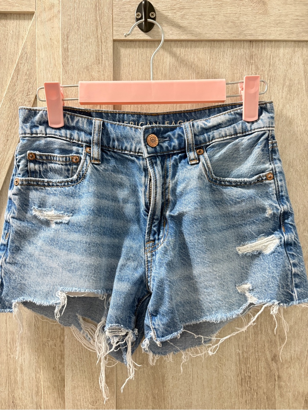American Eagle Distressed Denim Shorts | Size 000